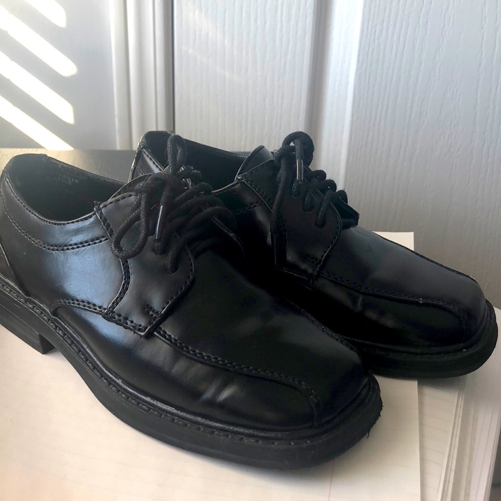 Boys dress shoes
